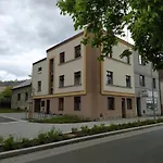 V Centru